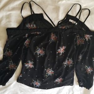 Cute shoulder cut out top